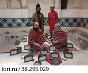 Диорама, изображающая убийство Амира Кабира - реформатора 19 века - Финский сад - Кашан - Центральный Иран (2022 год). Редакционное фото, фотограф Максим Гулячик / Фотобанк Лори
