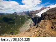 Volcano Tronador and glaciers of Alerce and Castano Overa. Стоковое фото, фотограф Яков Филимонов / Фотобанк Лори