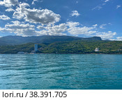 Вид на поселки Партенит и Утес с моря, Крым (2022 год). Стоковое фото, фотограф Мария Кылосова / Фотобанк Лори