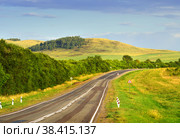 A road in the steppes of Khakassia. Стоковое фото, фотограф ArhSib / Фотобанк Лори