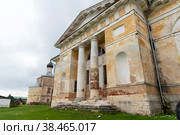 Собор Бориса и Глеба (1785-1796 гг.). Борисоглебский монастырь. Торжок (2021 год). Стоковое фото, фотограф Александр Щепин / Фотобанк Лори