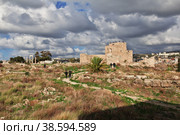 Byblos, Lebanon - 02 Jan 2018. Ancient roman ruins in Byblos, Lebanon. Редакционное фото, фотограф Сергей Стрелков / Фотобанк Лори