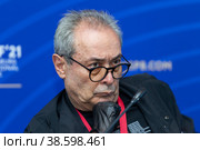 Россия. Санкт-Петербург. Режиссер, актер, художественный руководитель Национального драматического театра России Валерий Фокин. Russia. Saint-Petersburg. Director, actor, artistic director of the National Drama Theater of Russia Valery Fokin. (2021 год). Редакционное фото, фотограф Алексей Смышляев / Фотобанк Лори