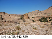 Ranikot Fort, Great Wall of Sindh, vinatge ruins in Pakistan (2021 год). Стоковое фото, фотограф Сергей Стрелков / Фотобанк Лори