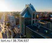Бизнес-центр Газойл-Плаза. Тюмень (2021 год). Редакционное фото, фотограф Сергей Буторин / Фотобанк Лори