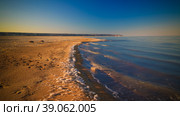 Sea foam at the beach of the Aral Sea near Aktumsuk cape at sunset, Karakalpakstan, Uzbekistan. Стоковое фото, фотограф Сергей Майоров / Фотобанк Лори