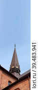 Roskilde Cathedral, Denmark. Elements of brick gothic. Стоковое фото, фотограф Елена  Попкова / Фотобанк Лори