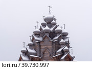 Церковь Покрова Пресвятой Богородицы в усадьбе Богословка. Ленинградская область (2021 год). Редакционное фото, фотограф Александр Щепин / Фотобанк Лори