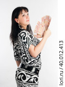Pretty woman with cash. Стоковое фото, фотограф Сергей Буторин / Фотобанк Лори