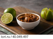 Sri Lankan Lime Pickle of lime, salt, chilli, pepper. Стоковое фото, фотограф Светлана Лажко / Фотобанк Лори
