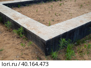 Ribbon foundation for the house. Making foundations for the house. Стоковое фото, фотограф Александр Поташев / Фотобанк Лори