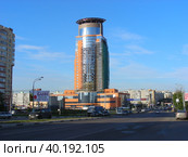 Строящаяся гостиница «Аструм» 5* (Звездный). Талсинская улица, 1а. Город Щелково. Московская область (2013 год). Редакционное фото, фотограф lana1501 / Фотобанк Лори
