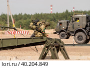 Assemblage of the mechanized bridge from TMM set (2019 год). Редакционное фото, фотограф Сергей Буторин / Фотобанк Лори