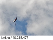 Pilotage airplane Yak-52 in show program (2008 год). Редакционное фото, фотограф Сергей Буторин / Фотобанк Лори