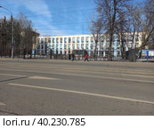 Измайловская гимназия №1508. Бывшая спецшкола №1267 имени М. П. Воробьева. Первомайская улица, 65. Район Измайлово. Город Москва (2023 год). Редакционное фото, фотограф lana1501 / Фотобанк Лори