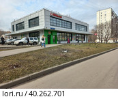 Универсам "Пятерочка". Уральская улица, 13а. Район Гольяново. Город Москва (2023 год). Редакционное фото, фотограф lana1501 / Фотобанк Лори