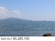 Корабли на горизонте. Стоковое фото, фотограф Елена Игнатьева / Фотобанк Лори