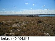 View of city of Shchelkino, village of Mysovoye and Sea of Azov in autumn, Cape Kazantip, Crimea, Russia (2022 год). Стоковое фото, фотограф Алексей Антипов / Фотобанк Лори