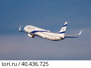 Israel Airlines Boeing 737-900ER 4X-EHE taking off from Barcelona Airport (2020 год). Редакционное фото, фотограф Яков Филимонов / Фотобанк Лори