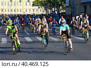 Велогонка La Strada Race. Участники во время заезда. (2023 год). Редакционное фото, фотограф Евгений Кашпирев / Фотобанк Лори