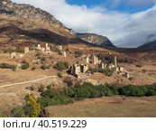 Old Egical towers complex, one of the largest medieval castle-type tower villages, located on the extremity of the mountain range in Ingushetia, Russia (2022 год). Редакционное фото, фотограф Саблин Станислав / Фотобанк Лори