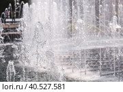 Light and music fountain on a spring morning. Natural Museum-reserve "Tsaritsyno". Fountain in Tsaritsyno Park. (2023 год). Редакционное фото, фотограф Photojuli / Фотобанк Лори