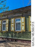 Window with wooden shutters (2018 год). Стоковое фото, фотограф Анна Кривицкая / Фотобанк Лори