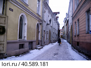 City streets in the center of Tallinn in the early morning in winter (2014 год). Редакционное фото, фотограф Анна Кривицкая / Фотобанк Лори