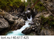 Waterfall on the mountain river Kyngarga near the village of Arshan. Стоковое фото, фотограф Виктория Тельминова / Фотобанк Лори