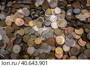 Денежный фон из монет разных стран, коллекция /World Coins Background. Стоковое фото, фотограф Iva Noel / Фотобанк Лори