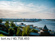 Стрелка - где Ока впадает в Волгу (2021 год). Стоковое фото, фотограф Илья Старков / Фотобанк Лори