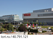Krasnogorsk, Russia - July 22. 2021. View of Shopping center Vegas Crocus City (2000 год). Редакционное фото, фотограф Володина Ольга / Фотобанк Лори