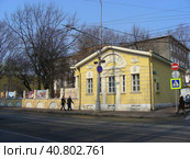 Садовый павильон городской усадьбы Хрущевых-Селезнёвых. Улица Пречистенка, 12/2, строение 10. Район Хамовники. Город Москва (2011 год). Редакционное фото, фотограф lana1501 / Фотобанк Лори