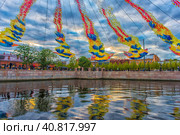 New Holland is an island in the Admiralteysky District of St. Petersburg, bounded by the Moika River, the Kryukov River and the Admiralty Canals. (2017 год). Редакционное фото, фотограф Анна Кривицкая / Фотобанк Лори