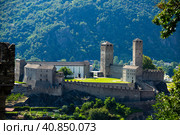 Medieval castle of Montebello on summer day. Bellinzona. Switzerland. Стоковое фото, фотограф Яков Филимонов / Фотобанк Лори