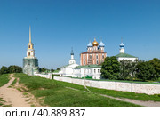 Ryazan, Russia, on August 9, 2013. Ryazan Kremlin. Стоковое фото, фотограф Сергей Долгов / Фотобанк Лори