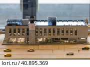 Миниатюра Южного речного вокзала в Москве. Редакционное фото, фотограф Константин Григорьев / Фотобанк Лори