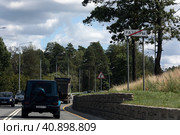 Трасса в Барвихе летом (2023 год). Редакционное фото, фотограф Дмитрий Неумоин / Фотобанк Лори