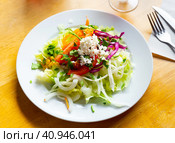 Turkish traditional choban salad. Стоковое фото, фотограф Яков Филимонов / Фотобанк Лори