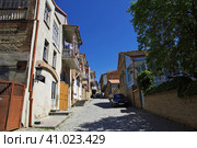 Signagi, Georgia - 05 May 2013: The street in Signagi city, Georgia. Редакционное фото, фотограф Сергей Стрелков / Фотобанк Лори