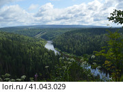 Река Усьва (2023 год). Редакционное фото, фотограф Роман Ушаков / Фотобанк Лори