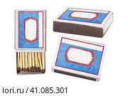 Open and closed matchbox, isolated on a white background with a copy of the space. Спичечный коробок. Стоковое фото, фотограф Любовь Демус / Фотобанк Лори