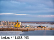 Собор Александра Невского, Стадион Нижний Новгород и Пакгаузы на Стрелке (2022 год). Редакционное фото, фотограф Илья Старков / Фотобанк Лори