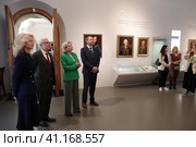 Официальные лица на открытии выставки "Новороссия" ГИм Москва (2023 год). Редакционное фото, фотограф Дмитрий Неумоин / Фотобанк Лори