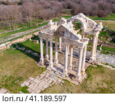 Tetrapylon Gate in Aphrodisias. Стоковое фото, фотограф Яков Филимонов / Фотобанк Лори