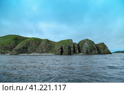 Берега острова Попова , Владивосток (2020 год). Стоковое фото, фотограф Римма Тельнова / Фотобанк Лори