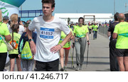 Russia, Nizhny Novgorod 06.05.2021. Ecology Day charitable marathon.  Россия, Нижний Новгород 06.05.2021. Благотворительный марафон в честь Дня экологии. Редакционное видео, видеограф Egor Sarantstv / Фотобанк Лори