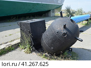 Black Underwater mine trap. Open air museum. Стоковое фото, фотограф Леонид Еремейчук / Фотобанк Лори