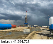 An oil rig at an oil production site. Arrangement of the workplace. Стоковое фото, фотограф Коханова Наталья / Фотобанк Лори