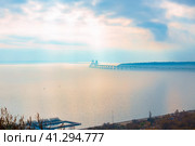 Beautiful bridge in the sea in the morning at sunrise. Seascape (2021 год). Стоковое фото, фотограф Коханова Наталья / Фотобанк Лори